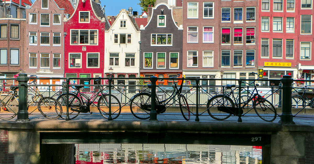 Think about Amsterdam. "I amsterdam." Bold, playful, instantly recognisable. 